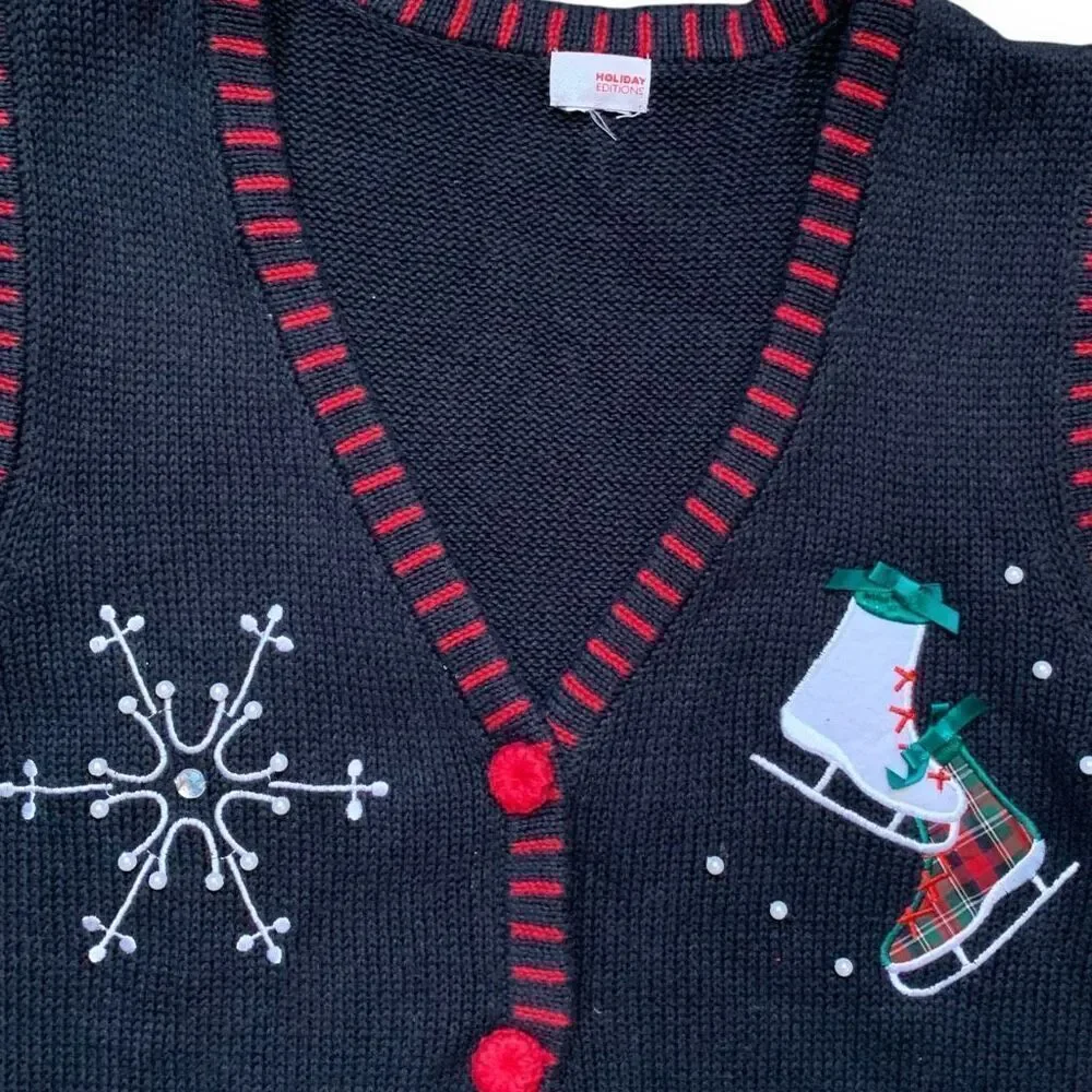Holiday Editions Black Printed Knit Sweater Vest Festive‎ Embroidery Red Plaid